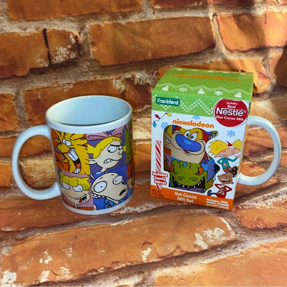 Hold for (p) - Picture 1 of 9